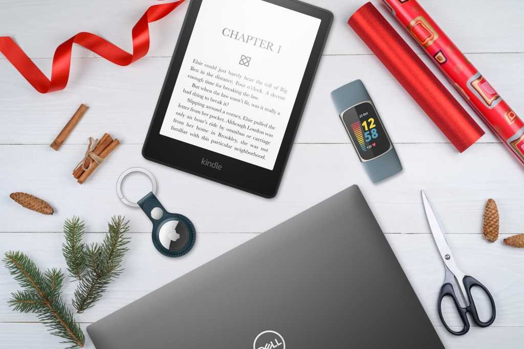 Update those tech gifts sooner than hanging them beneath the tree. Right here’s how