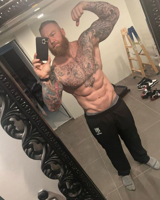 Thor Bjornsson Displays Off His Carved Six-Pack Abs in a Unique Workout Picture