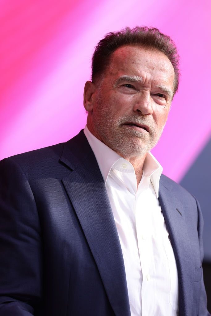 Arnold Schwarzenegger Concerned with Multi-Automobile Accident in Los Angeles