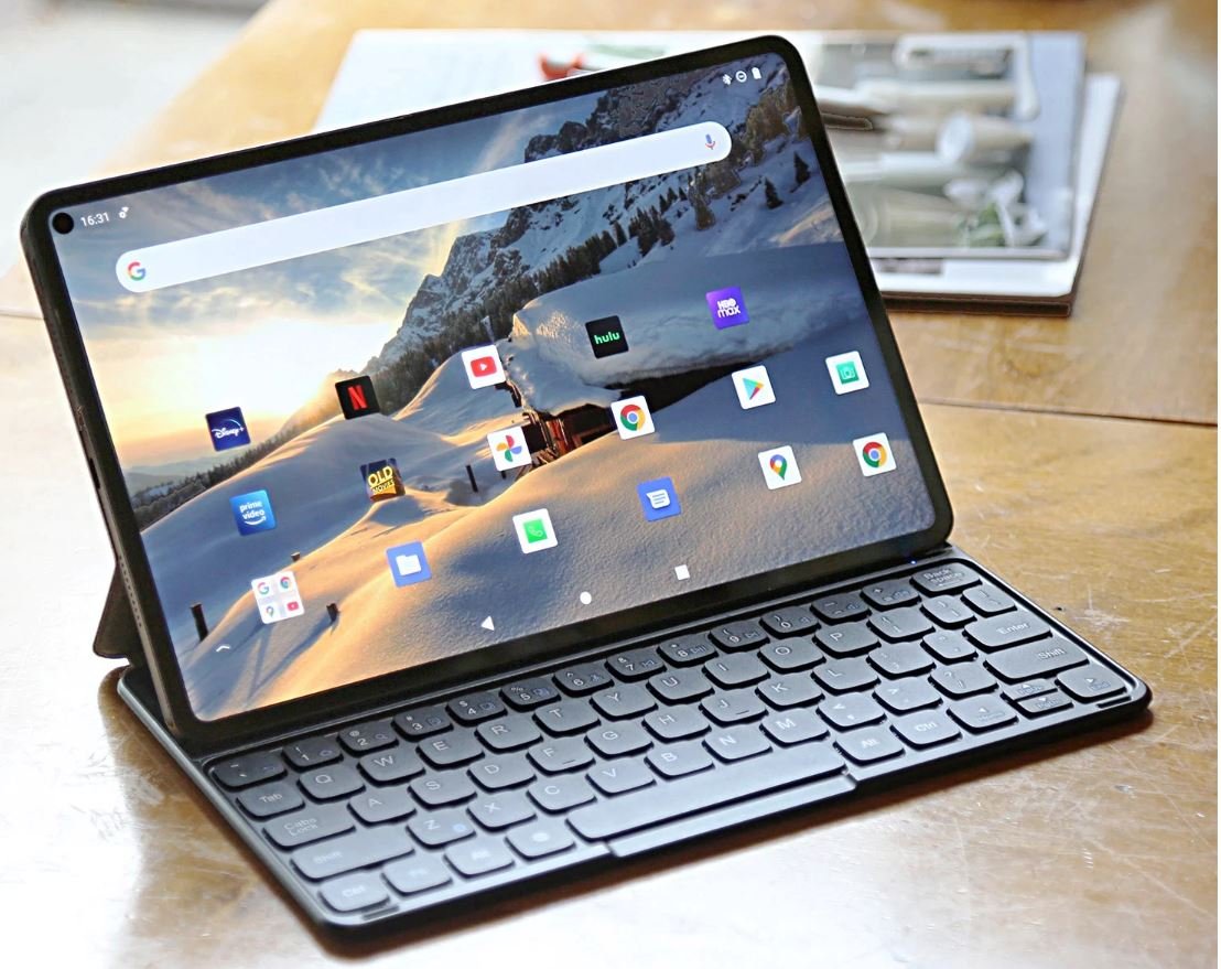 Chuwi HiPad Reliable arrives in Europe for €299 with an introductory bonus