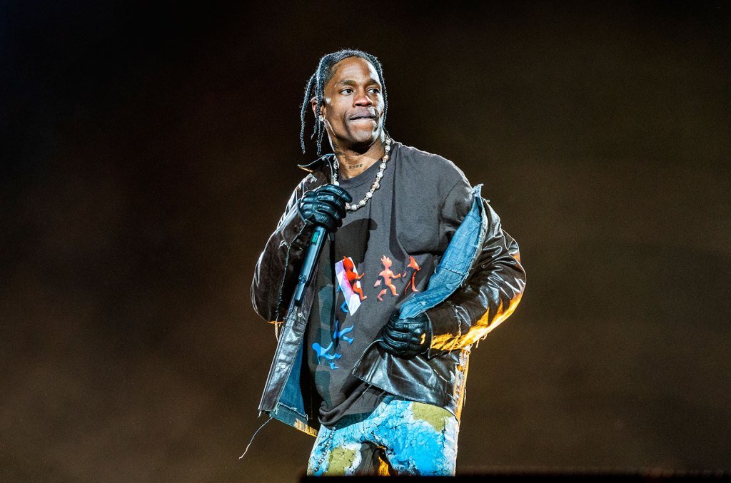 Travis Scott Returns to the Stage in Miami Following Astroworld Tragedy