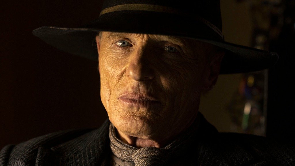 ‘Westworld’ Star Ed Harris Discusses William’s Season 4 Predicament and How Phenomenal He Enjoyed That Golf Scene