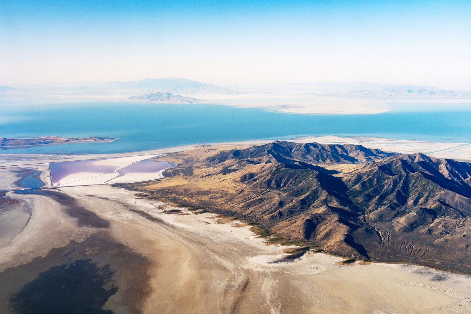 The American West’s Salt Lakes Are Turning to Filth
