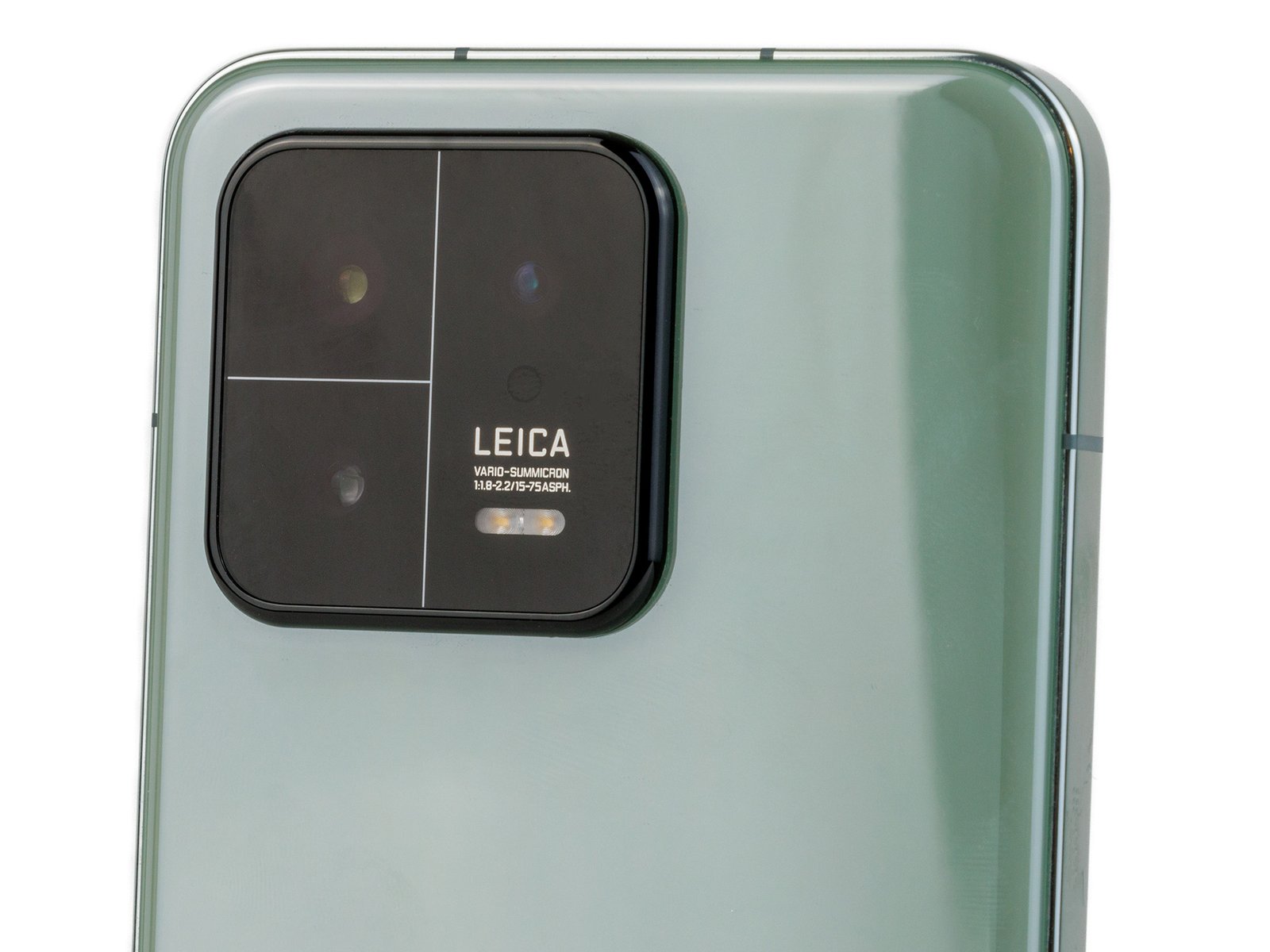 Xiaomi 13 launched globally with Leica branded cameras and an costly value